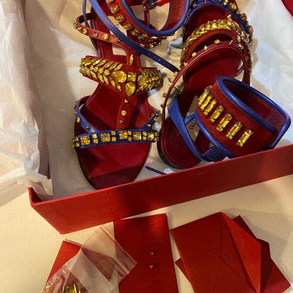 Valentino Garavani, EU 36, sandal! - Picture 7 of 7